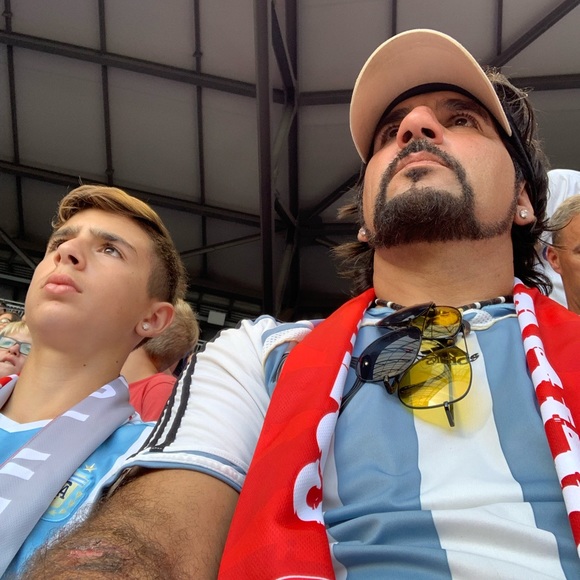 Meet your Posher, Andres - Picture 4 of 4